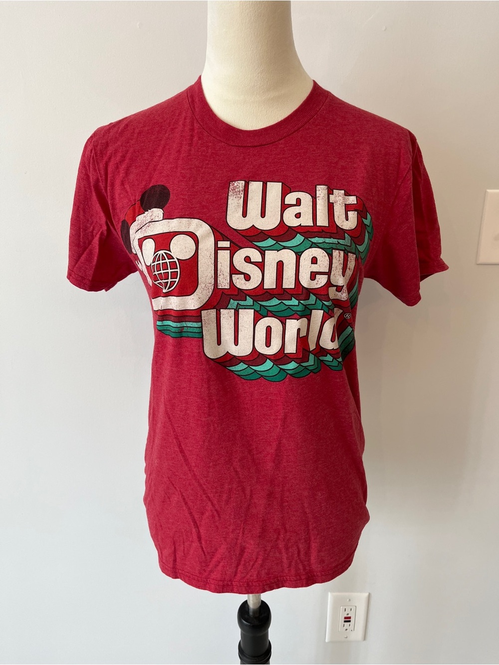 Walt Disney World Vintage-Style Red Graphic Christmas tee